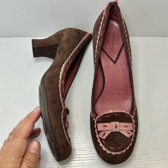 Vince Camuto Chocolate Brown Suede Pink Bow Heels Size 8.5 - Picture 8 of 15